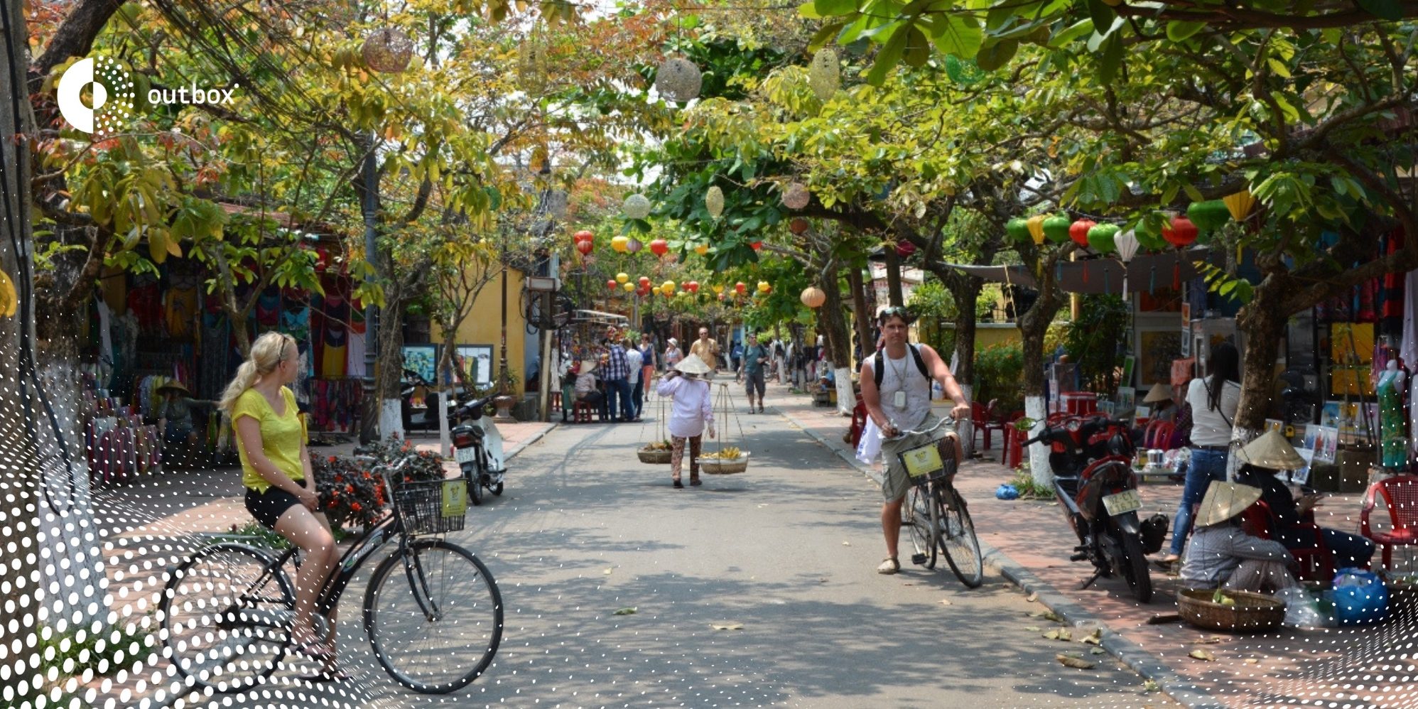 international-tourists-to-VN